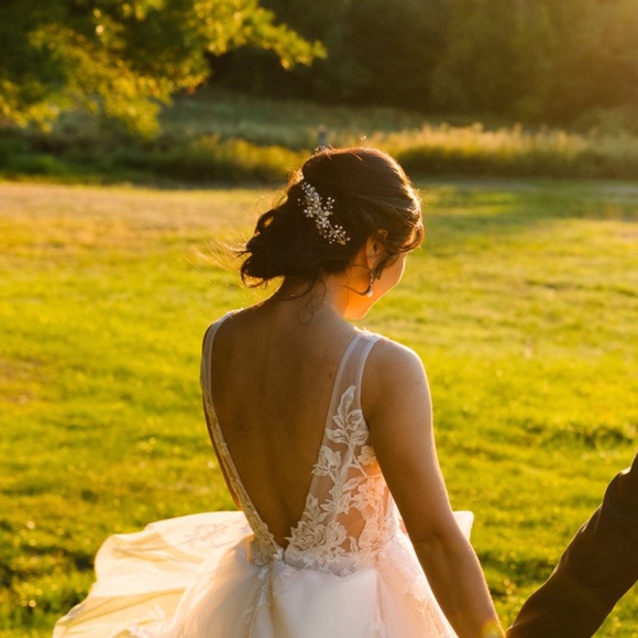 Dareth Colburn bridal hair comb - Angela - Picture 7 of 8